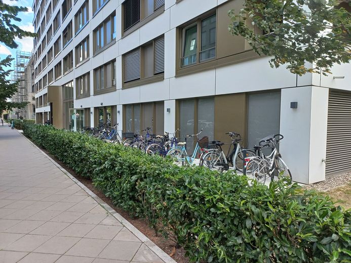 Unverbaubare Fernsicht bietet diese luxuriöse lichtdurchflutete südliche Wohnung in bester Lage im Europaviertel inklusive Concierge – Foto 19