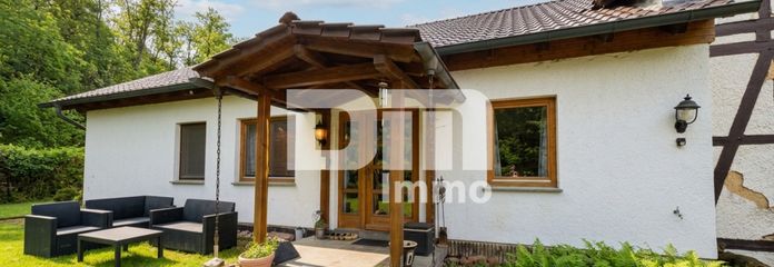 Titel Frontansicht Bungalow