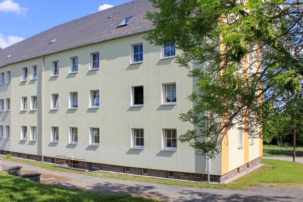 Gepflegte 2-Raum-Wohnung mit Tageslichtbad in ruhiger Lage von Johanngeorgenstadt