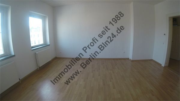 Wohnung mieten - - 3er WG tauglich Wannenbad – G0034945
