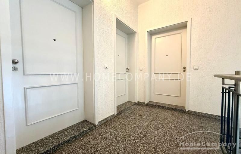 28024 HomeCompany Dresden Möbliert/Furnished 2-Zimmer Apartment  im Herzen der Radeberger Vorstadt mit 2 Balkonen max. 2 Personen – 14ceb7ae009c28c6147f5dffc9c1293371ffedd0.jpg
