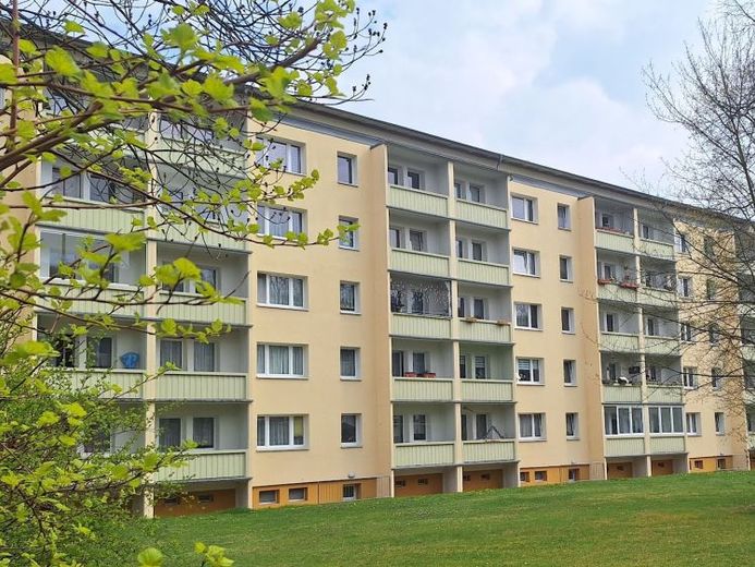 Für SOFORT: ruhige Lage - 3 Zimmer - Balkon – Foto 1