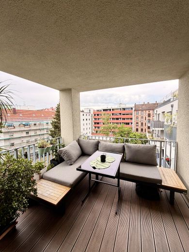Exclusive 4-room apartment with designer kitchen and underground parking space – living at the highest level – Foto 15