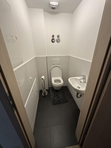 Moderne 3-Zimmer-Eigentumswohnung mit Westbalkon, Tiefgarage und Aufzug in begehrter Lage von Stein – Foto 17