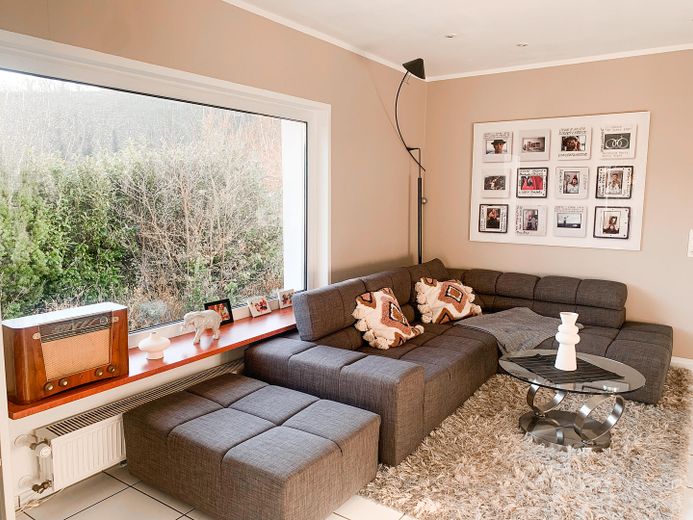 Exklusives Landhaus mit 1.600 m² Grundstück | Waldrand | Panoramablick | 430.000 € – Foto 2