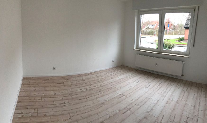 Renovierte 4-Zimmer-Wohnung mit Garten in Rheine-Hauenhorst – Schlafzimmer