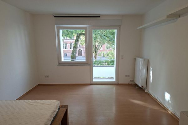 Stijlvol gerenoveerd appartement voor alleenstaanden met charme van een oud gebouw – zonder makelaarscourtage!