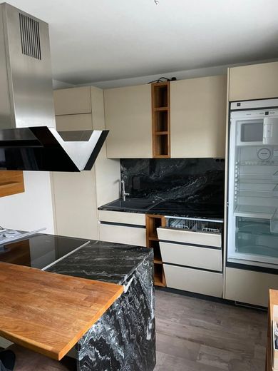 Top Wohnung im Kurgebiet: 3,5 Zimmer auf zwei Etagen mit Charme & cleverer Raumaufteilung – Foto 1