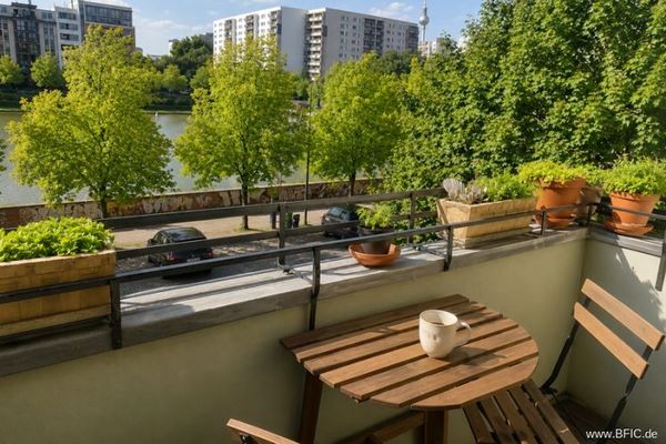 Engelbecken और Michaelkirchplatz का बालकनी से दृश्य – 3-कमरों वाला अपार्टमेंट, शीघ्र ही रहने के लिए उपलब्ध