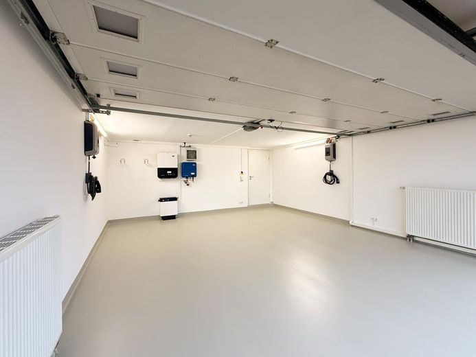 2 Wallboxen, Stromspeicher