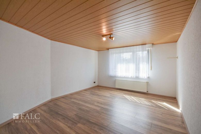 Ihr Zuhause voller Möglichkeiten – 1. Schlafzimmer im OG