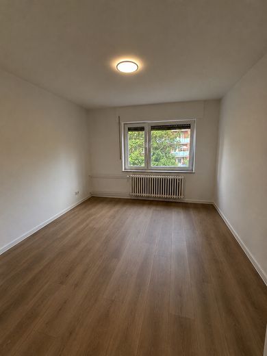 Frisch sanierte WG als attraktive Kapitalanlage mit 6 % Rendite – WG-Zimmer