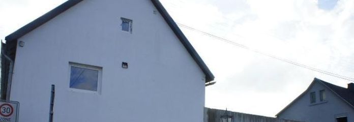 ** MEHRFAMILIENHAUS - ROHBAU - FÜR HANDWERKER UND INVESTOREN ****