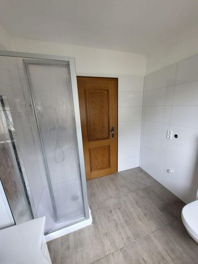 Helle 2-Zimmer Wohnung in guter Lage – Badezimmer