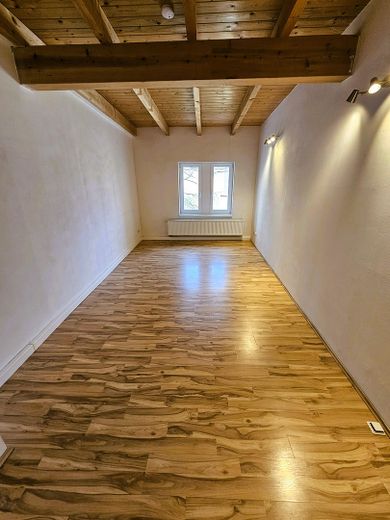 116qm 3-Raum-Wohnung (Erstbezug nach Renovierung) im Energieeffizienzhaus – Bsp. Küche vor Sanierung