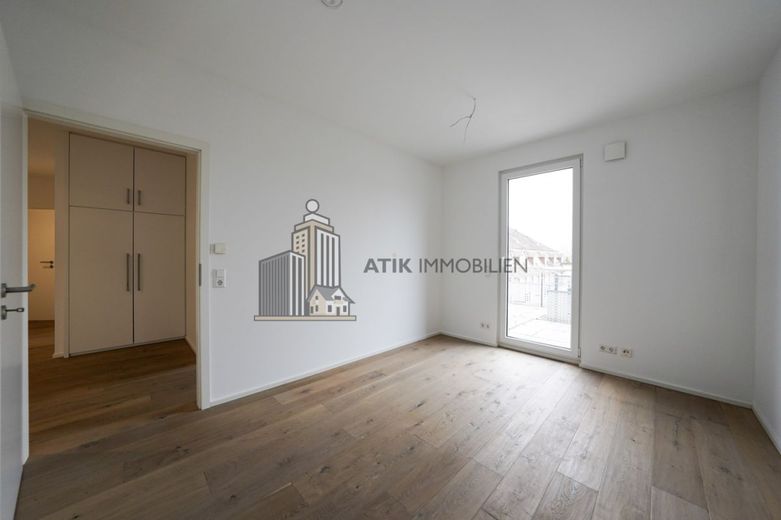 ATIK: Traumhaftes Penthouse - Wohnen mit Panoramablick auf die Starkenburg – Schlafzimmer