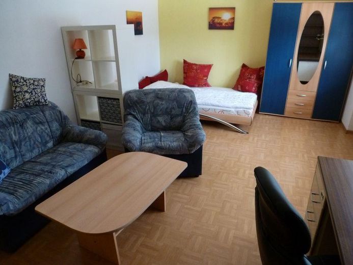 Wohnungen/ Seniorenresidenzen (11), Blockhaus-Treffpunkt(1), Bauplätze (3) – Wohnungsbeispiel 2