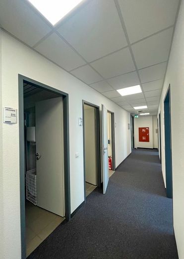 ATIK: Repräsentative Büroflächen im obersten Stockwerk mit exzellenter Aussicht – Innenbereich