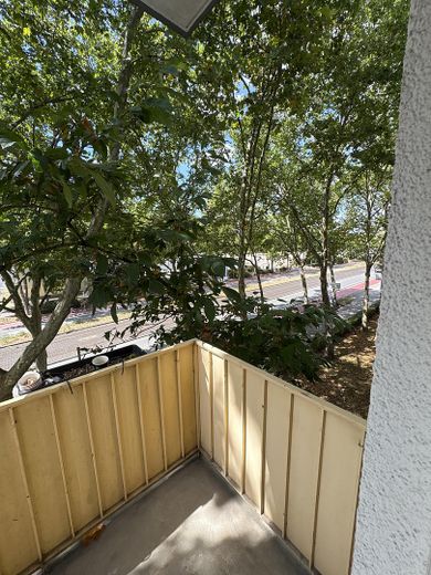Współdzielone mieszkanie 3-pokojowe w centrum Darmstadt – Balkon von Zimmer 2