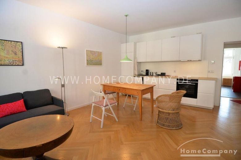 Charmante 1,5-Zimmer-Wohnung in Lichtenberg – Möbliert  &  Modern – 425cf24f5e29287b856370cadce32c940b648b0e.jpg