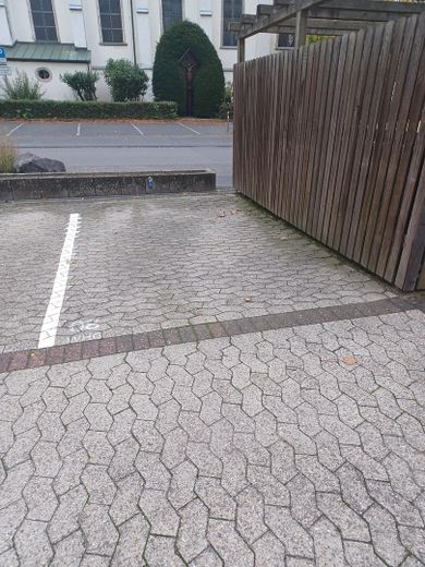 Eigener Parkplatz