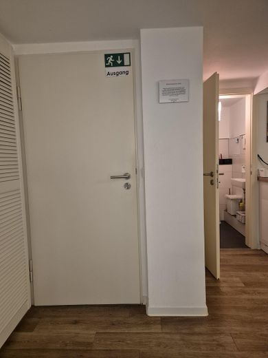 Studio legale o fisioterapia, in una buona posizione a Pempelfort, Rosenstr., bei luminosi e piacevoli con terrazza – Foto 7