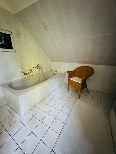 Elternbadezimmer im OG