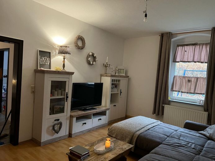 Großzügige 4-Zimmer-Wohnung | 107 m² | große Wohnküche |  Bad mit Badewanne | Hof – Foto 11