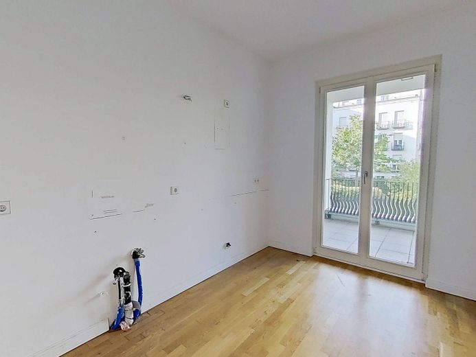 Elegantes Wohnen in Düsseldorf: Großzügige 3-Zimmer-Wohnung mit Balkon, Concierge-Service uvm. – Ansicht I: Küche