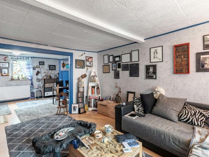 Ulrichstein - Wohnhaus mit Scheunenanteil, kleinem Schuppen und Nebengebäude / Grundstück ca. 844 m² – Foto 1