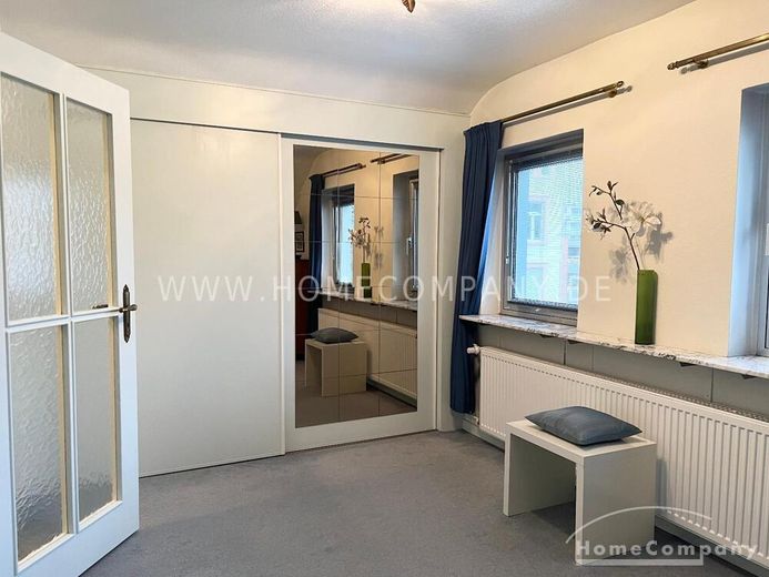 Rödelheim 8043302 – exklusiv und charmant möblierte 2-Zimmer-Wohnung – 50610ec2711b28d0e2fa65042a0262559fe24a45.jpg