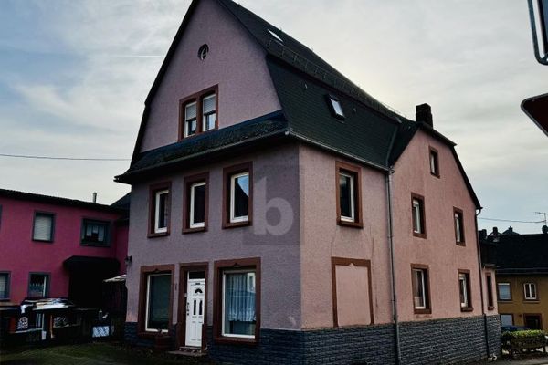 PREISATTRAKTIVES OBJEKT - IDEALE FÜR HEIMWERKER