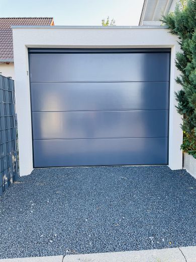 Casa unifamiliare moderna con qualità da nuova costruzione (anno di costruzione 2021), vista panoramica libera, aria condizionata e 3 posti auto in garage – Einzelgarage