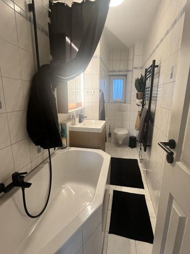 Lichtdurchflutete 2-Zimmer-Wohnung mit Ausblick in begehrter Lage von St. Johannis – Foto 11