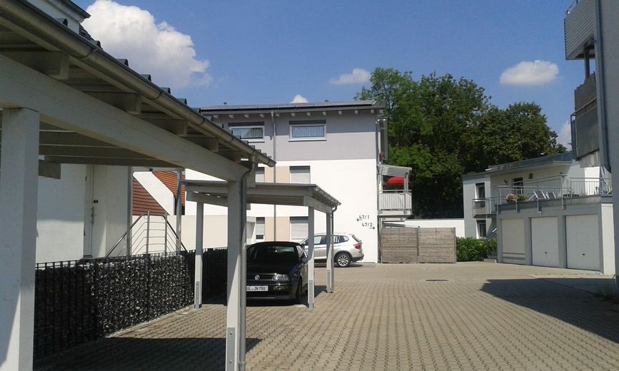 Stilvolle 3-Zimmer-Wohnung in Langenau – Hof