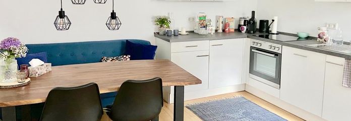 Gemütliche 2,5-Zimmer-Wohnung im Erdgeschoss eines 2-Parteien-Hauses in Freigericht-Somborn – Küche 1