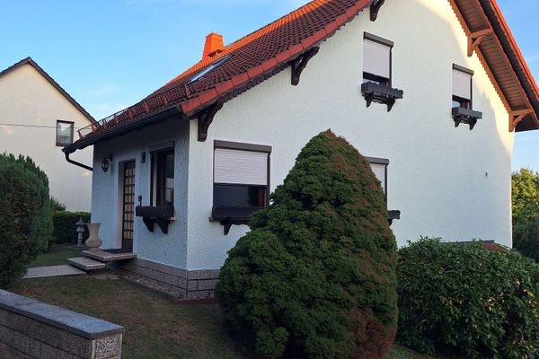 Sehr gepflegtes Haus zu verkaufen
