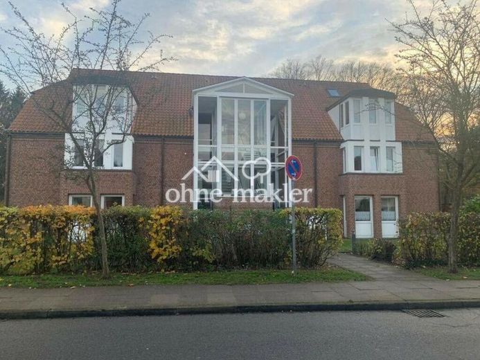Senza provvigione: appartamento maisonette di 3,5 locali a Lüneburg (105m² di superficie abitabile), pompa di calore, balcone esposto a sud, posto auto – Foto 1