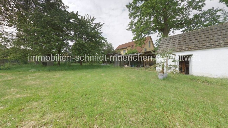 Bauträger oder Bauherren gesucht!
Wohnbaugrundstück für
bis zu zwei Gebäudekörper – Grundstücksmitte_1