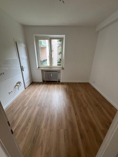 Erstbezug nach Renovierung- Seltene Gelegenheit im Herzen von Düsseldorf Bilk -  WE 04 – Ansicht 2 Küche
