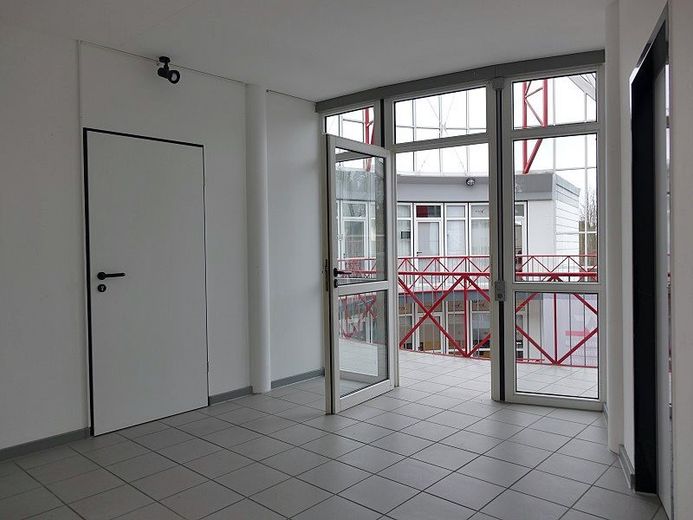 Büro- u. Praxisflächen im TaT Themenpark, repräsentativ, modern, zentral inkl. Parkplätze – Bürofläche Gebäude "K"