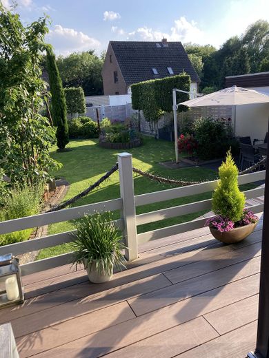 Komfortables Wohnen auf einer Ebene – Gepflegter Bungalow in attraktiver Lage von  Weyhe-Leeste – Blick in den Garten