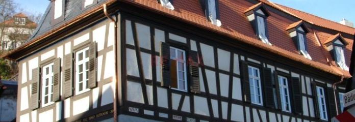 Ideales Objekt für Liebhaber historischer Bausubstanz, mit Ausbaumöglichkeiten!