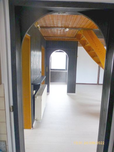 Belbe appartement calme de 2,5 pièces ZKBGWDM au 2e étage, avec garantie du prix du loyer, petit balcon dans un emplacement privilégié, – Wohnzimmer