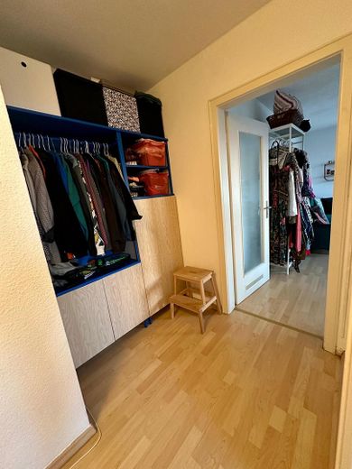 PROVISIONSFREI: Helle 1-Zimmer-Wohnung mit Panoramablick & Loggia in Stuttgart-Ost – Zdjęcie 5