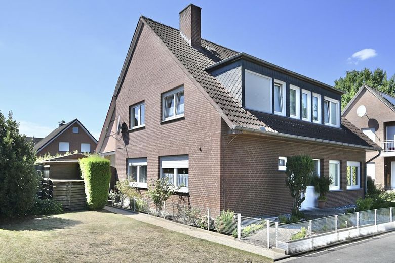 Hausansicht vorne