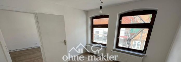 Schöne, modernisierte 2 Zimmer Wohnung in der Möllner Innenstadt