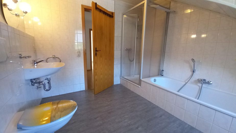 Wohnung zu vermieten – Foto 2