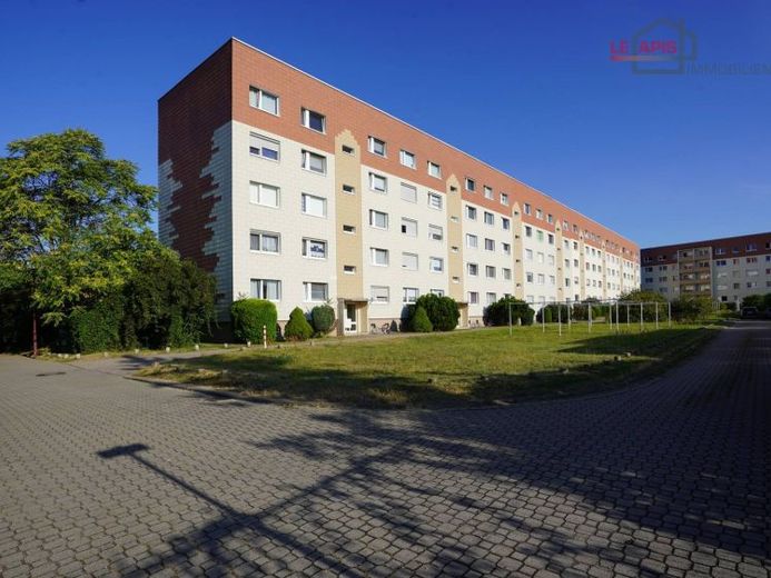+++ACCOGLIENTE E LUMINOSO BILOCALE CON BAGNO FINESTRATO IN ZONA VERDE E RINOMATA DI EILENBURG+++ – Foto 1