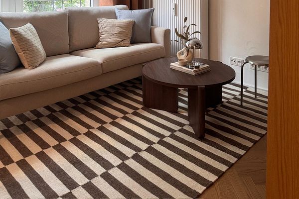 Apartamento de 1 habitación totalmente renovado cerca de Kantstraße: disponible y completamente amueblado